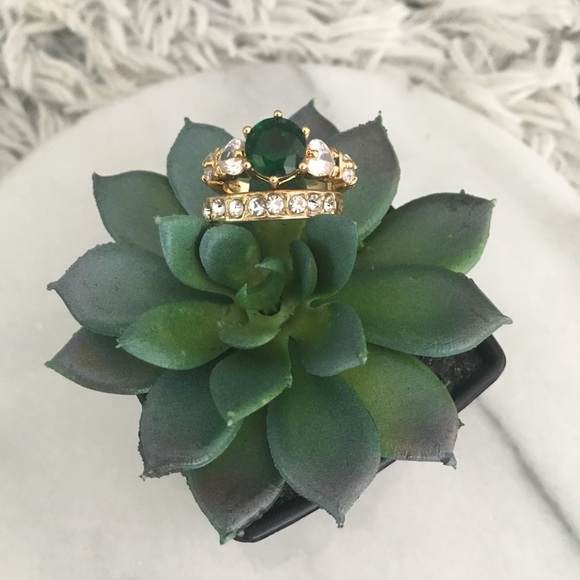 Jewelry - Stamped gold band with faux emerald stone/diamonds